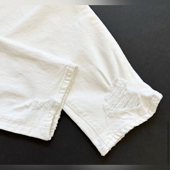 Citizens of Humanity NWT Emerson Distressed Slim Boyfriend Jeans White 25 $260 - Picture 8 of 12